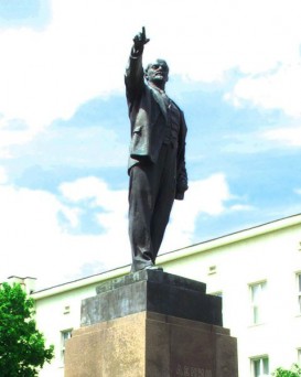 Памятник Ленину в Бресте